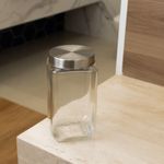 Porta-Mantimento-de-Vidro-com-Tampa-de-Aco-Quadrado-2L-Wolff