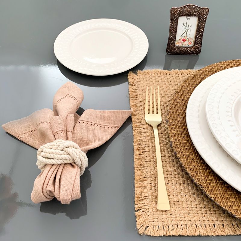 Conjunto-2-Guardanapos-Ponto-Ajour-de-Algodao-Luxo-Taupe-40cm-x-40cm-Wolff