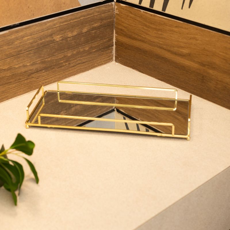 Bandeja-Decorativa-de-Metal-Dourada-34cm-x-16cm-x-4cm-Wolff