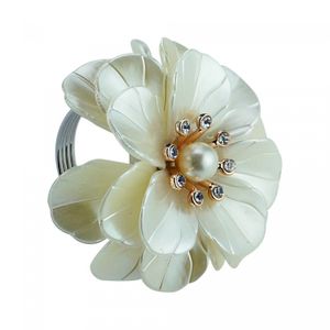 Conjunto 4 Anéis para Guardanapos de Plástico Flor 6cm x 7cm - Wolff