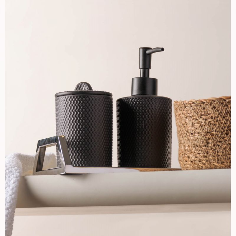 Conjunto-2-Pecas-para-Banheiro-de-Ceramica-Balloon-Preto-Wolff