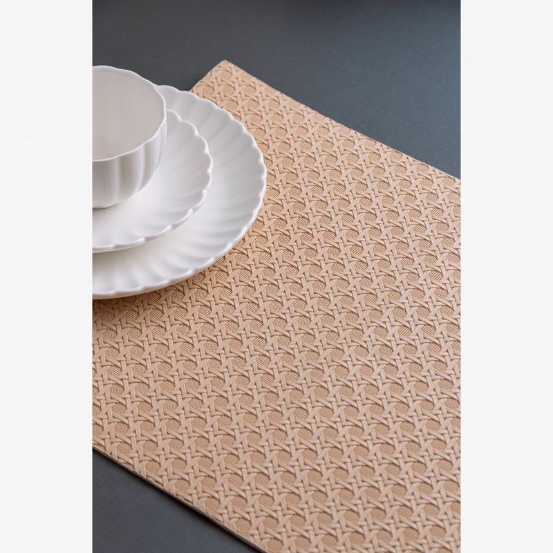 Lugar-Americano-Trelica-43cm-x-30cm-Bege-PU-Wolff