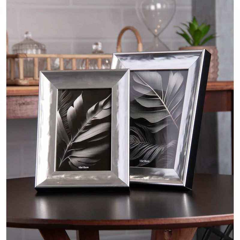 Porta-Retrato-Nobreza-13cm-x-18cm-Prateado-Poliestireno-Wolff