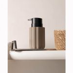 Porta-Sabonete-Liquido-Soft-Touch-Pilares-300ml-Nude-Ceramica-Wolff
