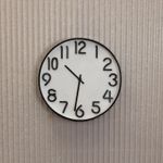 Relogio-de-Parede-em-Plastico-Branco-305cm-x-4cm-Wolff