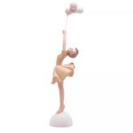 Figura-Decorativa-Boneca-com-Baloes-de-Resina-Brancos-7cm-x-7cm-x-30cm-Wolff