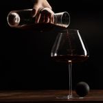 Decanter-de-Cristal-Ecologico-com-Tampa-Esfera-Hydriam-Veritas-1L-Wolff