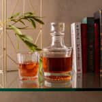 Garrafa-de-Cristal-com-Borda-Dourado-700ml-Wolff