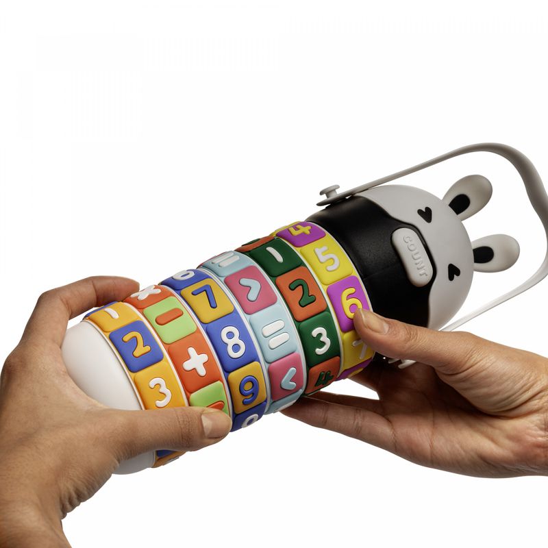 Garrafa-Infantil-de-Plastico-Educativa-com-Tabuada-e-Tampa-Coelho-Preta-500ml-Wolff
