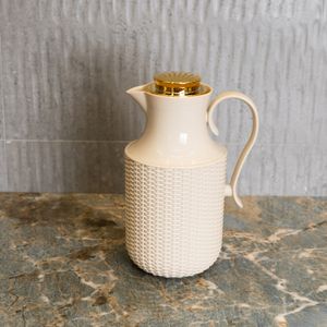 Garrafa Térmica de Plástico Bege com Tampa Dourada Vintage Rattan 1L - Wolff