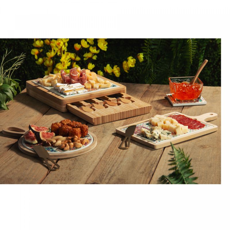 Conjunto-3-Pecas-para-Queijo-com-Bandeja-de-Bambu-Faca-Dourada-e-Tabua-Ladrilho-29x17x15cm-Wolff