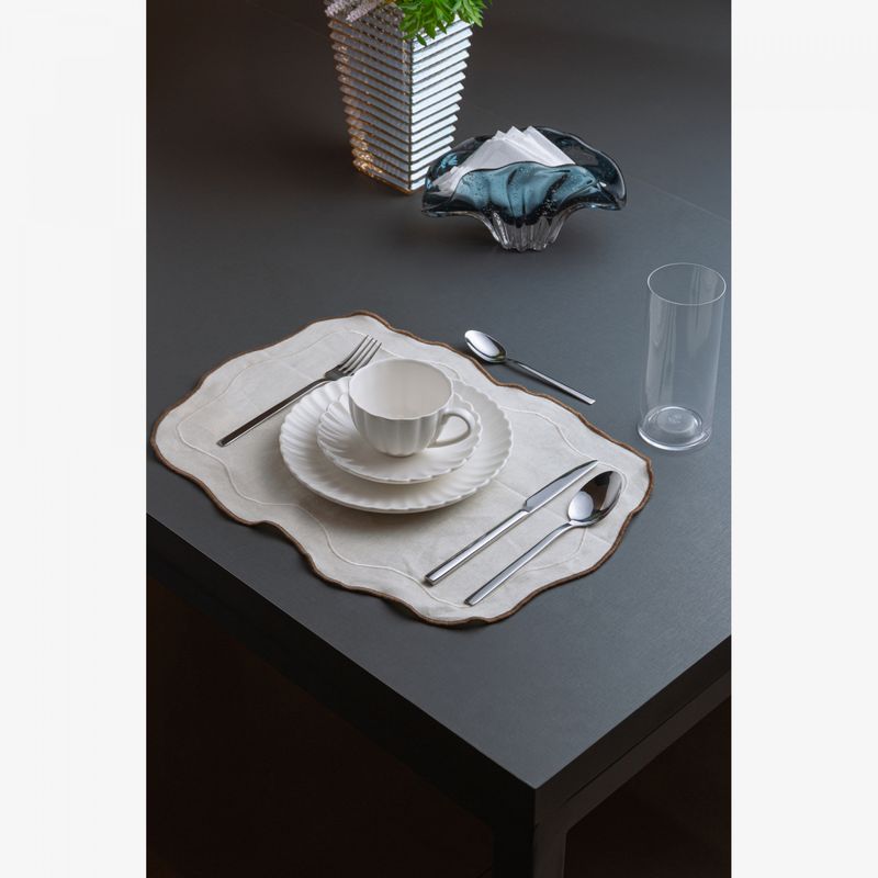 Sousplat-de-Plastico-com-Textura-de-Rattan-Bege-33cm-Wolff