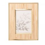 Porta-Retrato-de-Metal-Dourado-com-Palha-10cm-x-15cm-Lyor