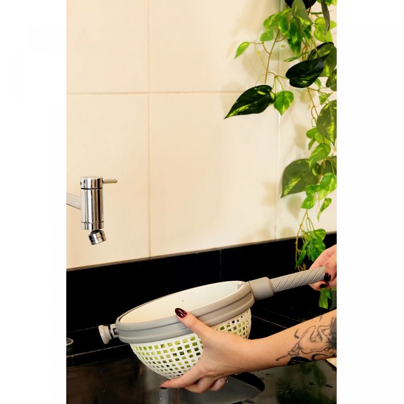 Escorredor-e-Centrifuga-de-Plastico-para-Saladas-Branco-e-Cinza-30cm-x-21cm-x-12cm-Lyor