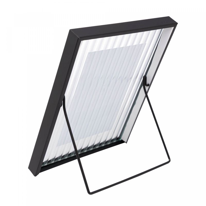 Porta-Retrato-de-Metal-Preto-10cm-x-15cm-Lyor