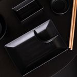 Prato-Retangular-de-Melamina-com-Molheira-Toquio-Preto-19cm-x-125cm-x-3cm-Lyor