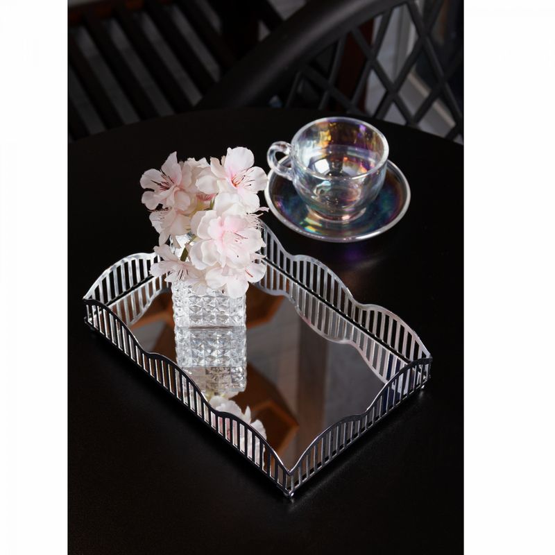 Bandeja-com-Espelho-Wave-21cm-x-14cm-x-4cm-Prateada-Metal-Lyor