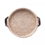 Bandeja-Redonda-Decorativa-de-Fibra-Natural-e-Alca-em-Couro-Braid-Lyor