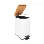 Lixeira-Quadrada-de-Metal-com-Pedal-e-Tampa-em-Bambu-Branca-5L-Lyor