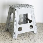 Banco-Dobravel-de-Plastico-Cinza-39cm-Lyor