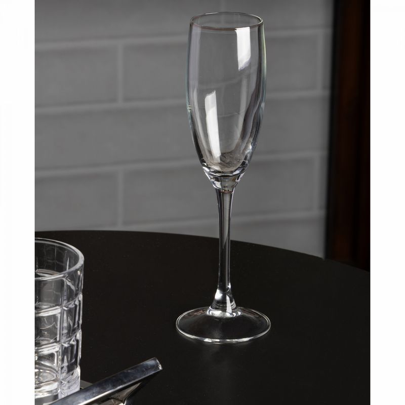 Taca-para-Champanhe-de-Vidro-Luminarc-Vinery-160ml-Wolff