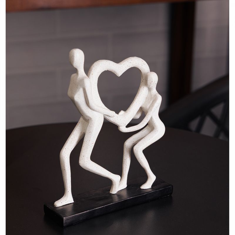 Adorno-Decorativo-Circulo-de-Amor-185cm-x-55cm-x-225cm-Resina-Wolff