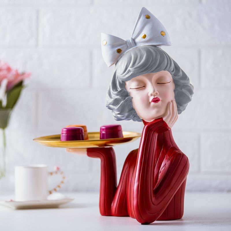 Figura-Decorativa-Boneca-com-Bandeja-de-Resina-24cm-x-18cm-x-32cm-Wolff