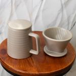 Bule-de-Ceramica-com-Suporte-para-Filtro-e-Tampa-Cinza-600ml-Wolff
