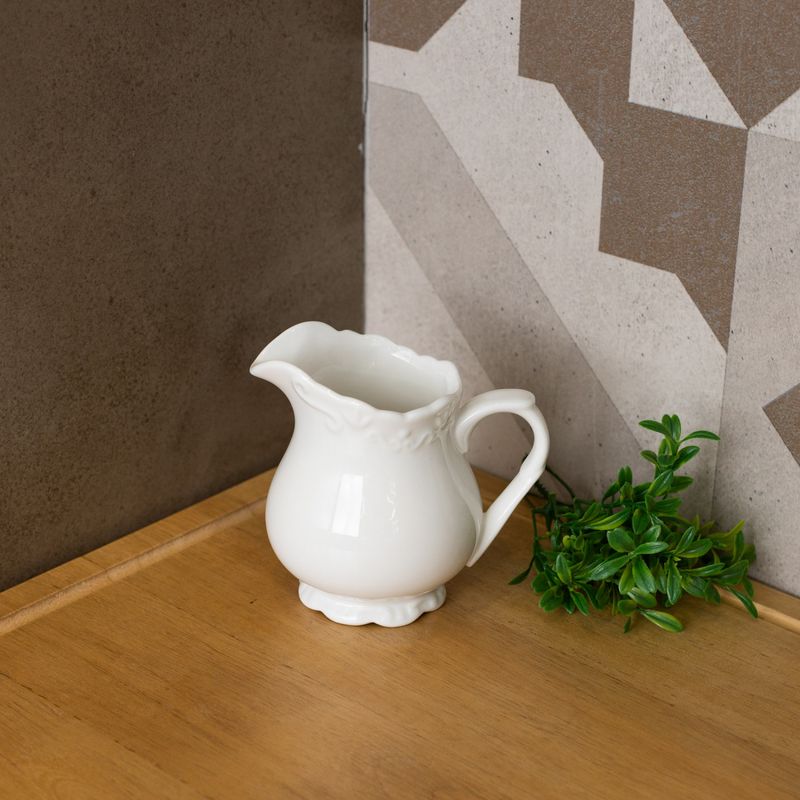 Leiteira-de-Porcelana-Alto-Relevo-Branca-250ml-Wolff