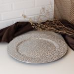 Sousplat-de-Plastico-Martelado-Prateado-33cm-Wolff