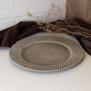 Sousplat de Plástico com Textura de Rattan Bege 33cm - Wolff