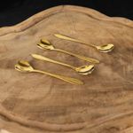 Conjunto-4-Colheres-de-Cha-de-Aco-Inox-Heart-Dourado-Wolff