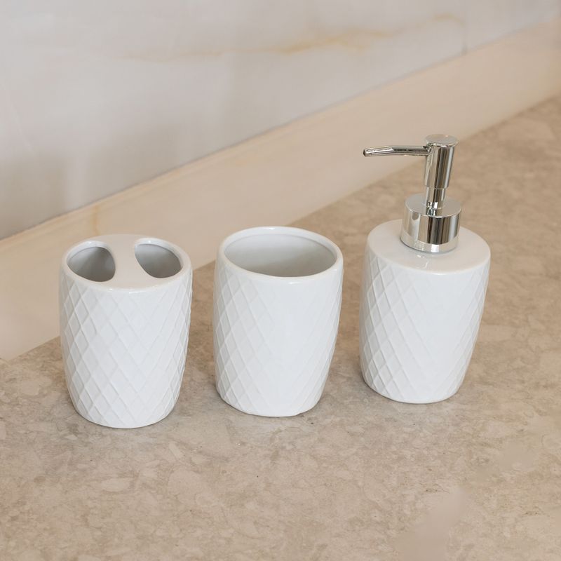 Conjunto-3-Pecas-para-Banheiro-Branco-Wolff