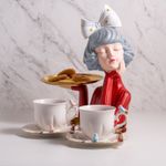 Figura-Decorativa-Boneca-com-Bandeja-de-Resina-24cm-x-18cm-x-32cm-Wolff