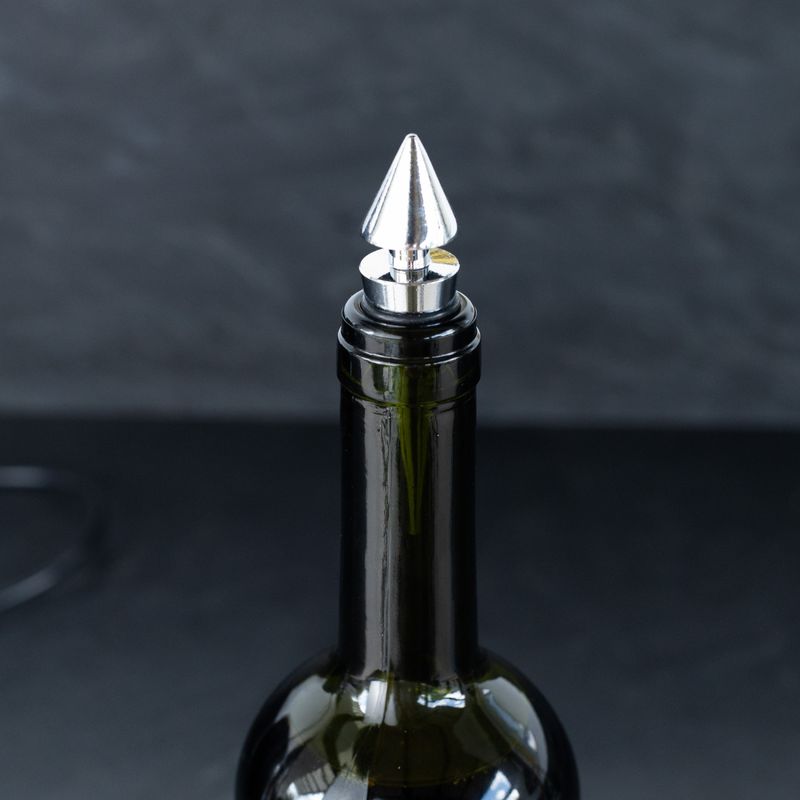 Tampa-para-Garrafa-de-Vinho-de-Zamac-9cm-x-2cm-Wolff