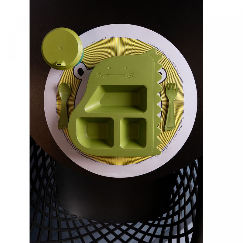 Lugar-Americano-Leao-38cm-Plastico-Lyor