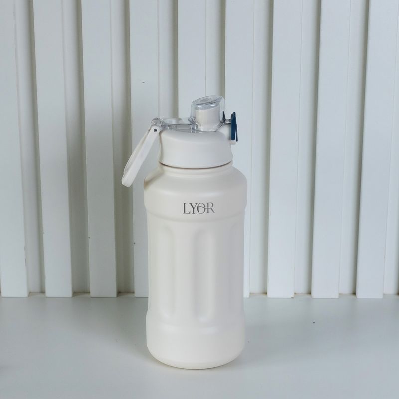 Garrafa-Termica-de-Aco-Inox-com-Alca-Adventure-Branca-1L-Lyor