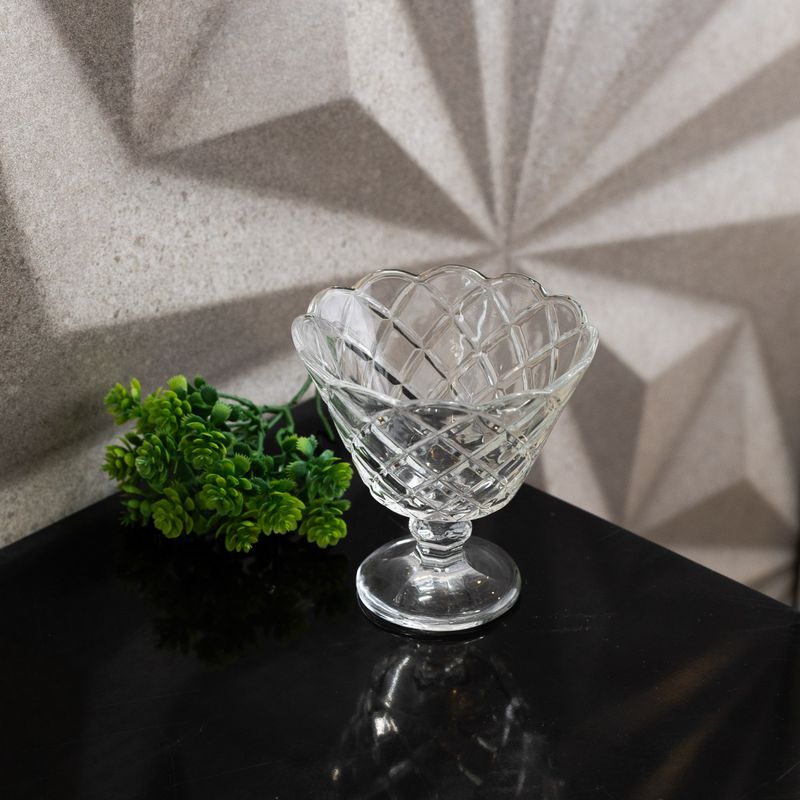 Taca-de-Sobremesa-de-Vidro-Diamante-150ml-Lyor