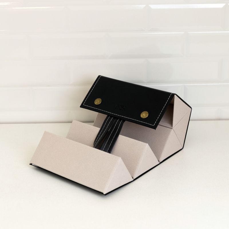 Estojo-para-Oculos-com-5-Cavidades-Preto-Couro-Sintetico-Lyor