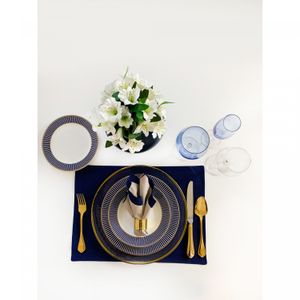 Sousplat de Cristal com Borda Dourada Linen 33cm - Wolff